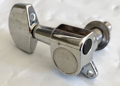 Washburn D10S Acoustic Guitar Original Treble Side Tuner Tuning Peg