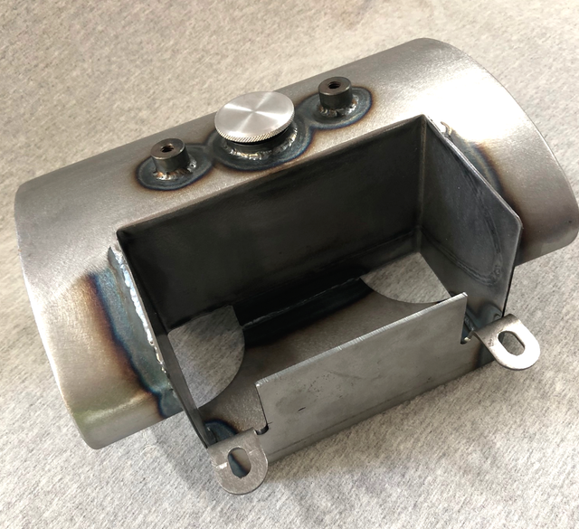 USA MADE Oval Center Fill Custom Oil Tank W/ Battery Tray For Harley