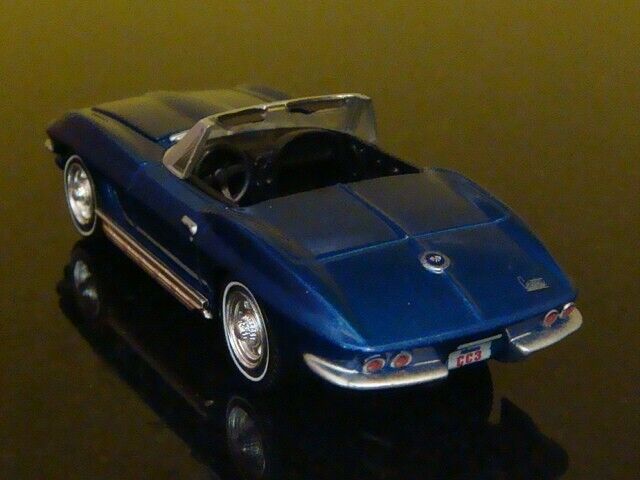 Last Year of the C2 1967 Chevy Corvette V-8 Roadster 1/64 Scale Limited Edit R