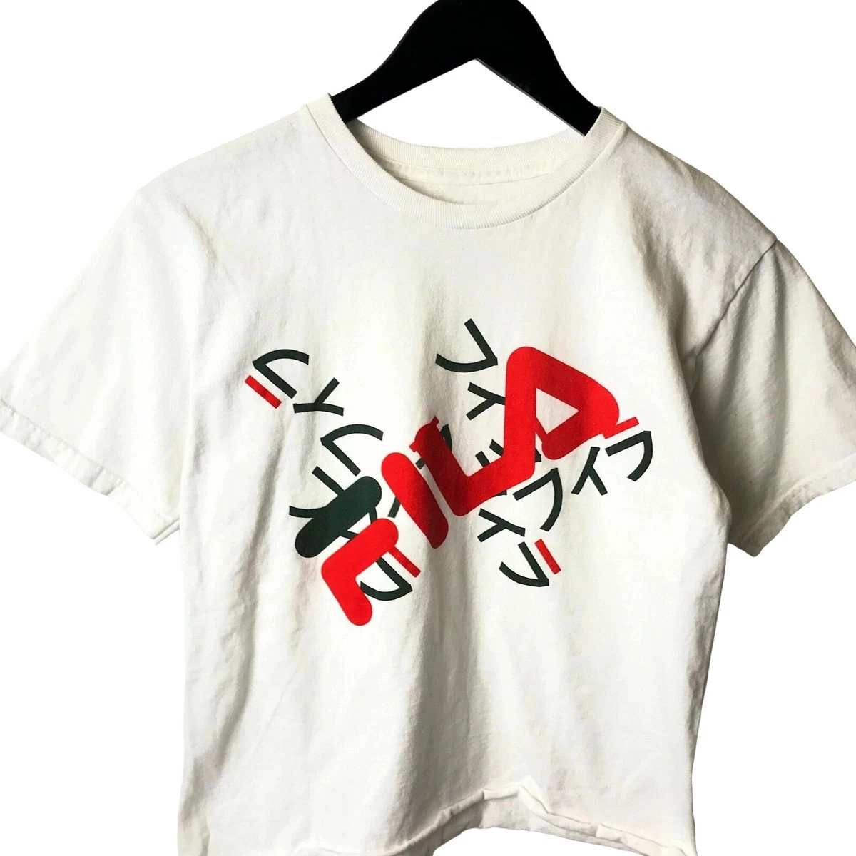 Cropped fila best sale t shirt