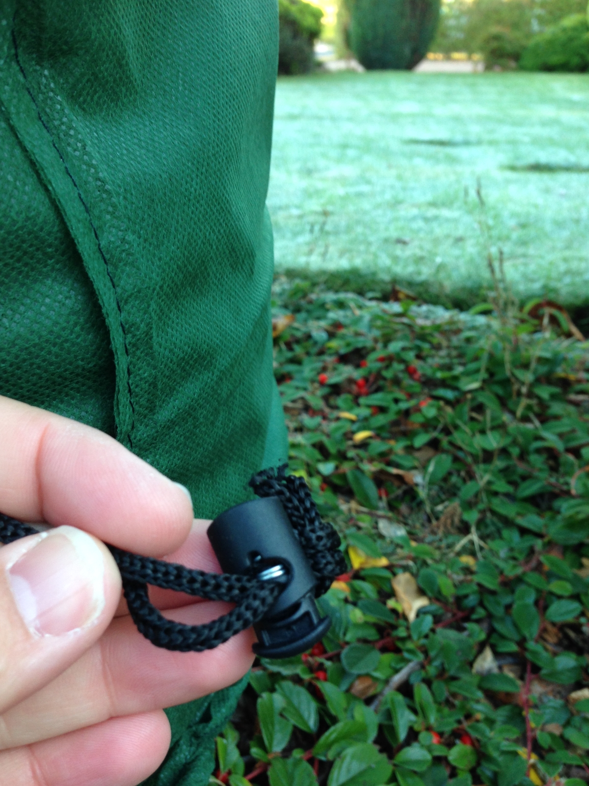 Yuzet Frost Protection Winter Fleece Jacket Cover Protect Plant 105cm x