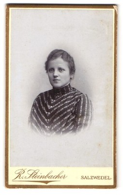 Photograph R. Steinbacher, Salzwedel, Neuperver-Str. 38, young lady with back 
