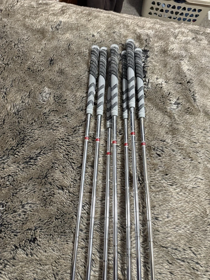 Titelist Tour Model Irons 4-P - Image 4 of 4