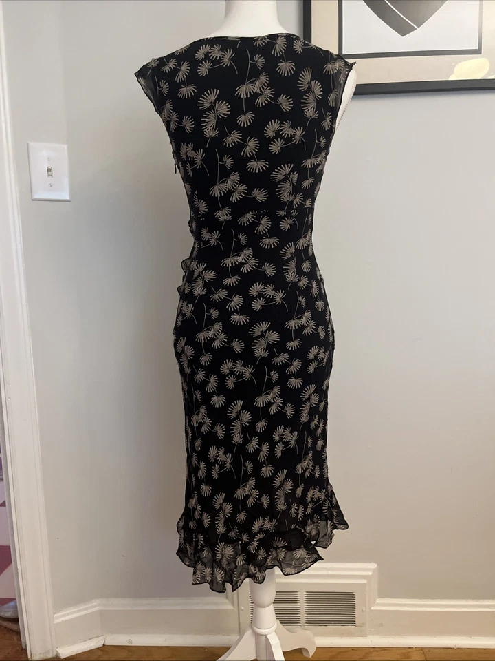 Vestido Midi De Colección The Limited Corte Sesgado Floral Volantes Negro Romántico Talla XS/0 Foto 3 de 4