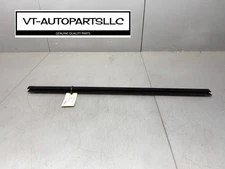 ⭐️2019-2024 RAM 1500 QUAD CAB RIGHT PASS FRONT DOOR INNER WINDOW BELT MOLDING OE
