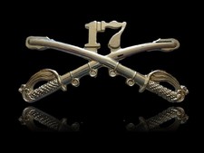 17th CAVALRY SWORDS SABERS MILITARY HAT PIN 17th CAVALRY REGIMENT BADGE U.S ARMY