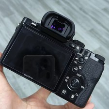 Sony Alpha A7 24.3MP Mirrorless Only Body 90 new Digital Camera English Black