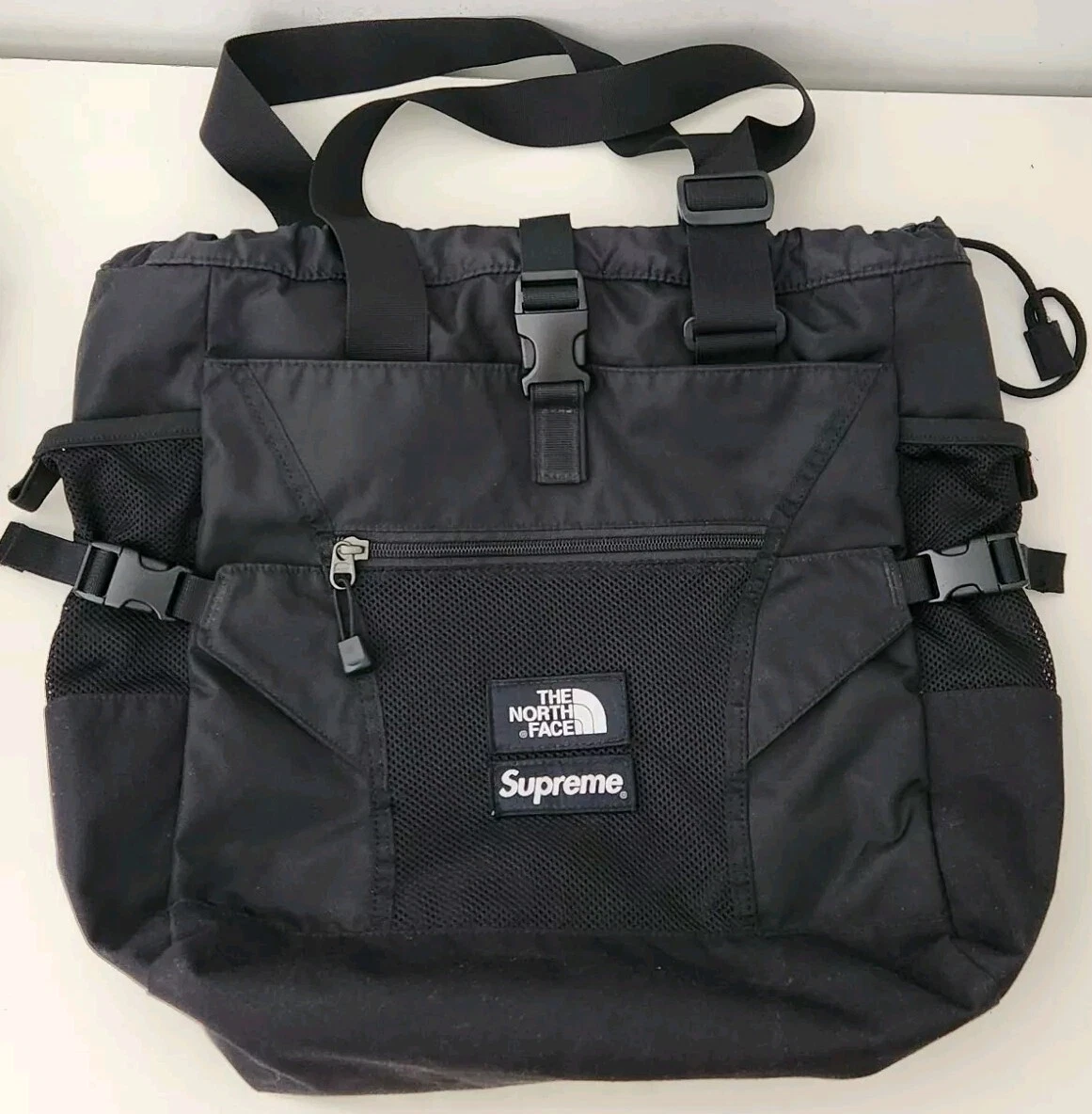 Sac fourre tout SS20 Supreme x The North Face Adventure noir nylon résistant à l'eau TNF