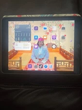 Apple iPad Pro (9.7-inch) A1673 256 GB, Wi-Fi, 9.7” Space Gray TikTok Installed