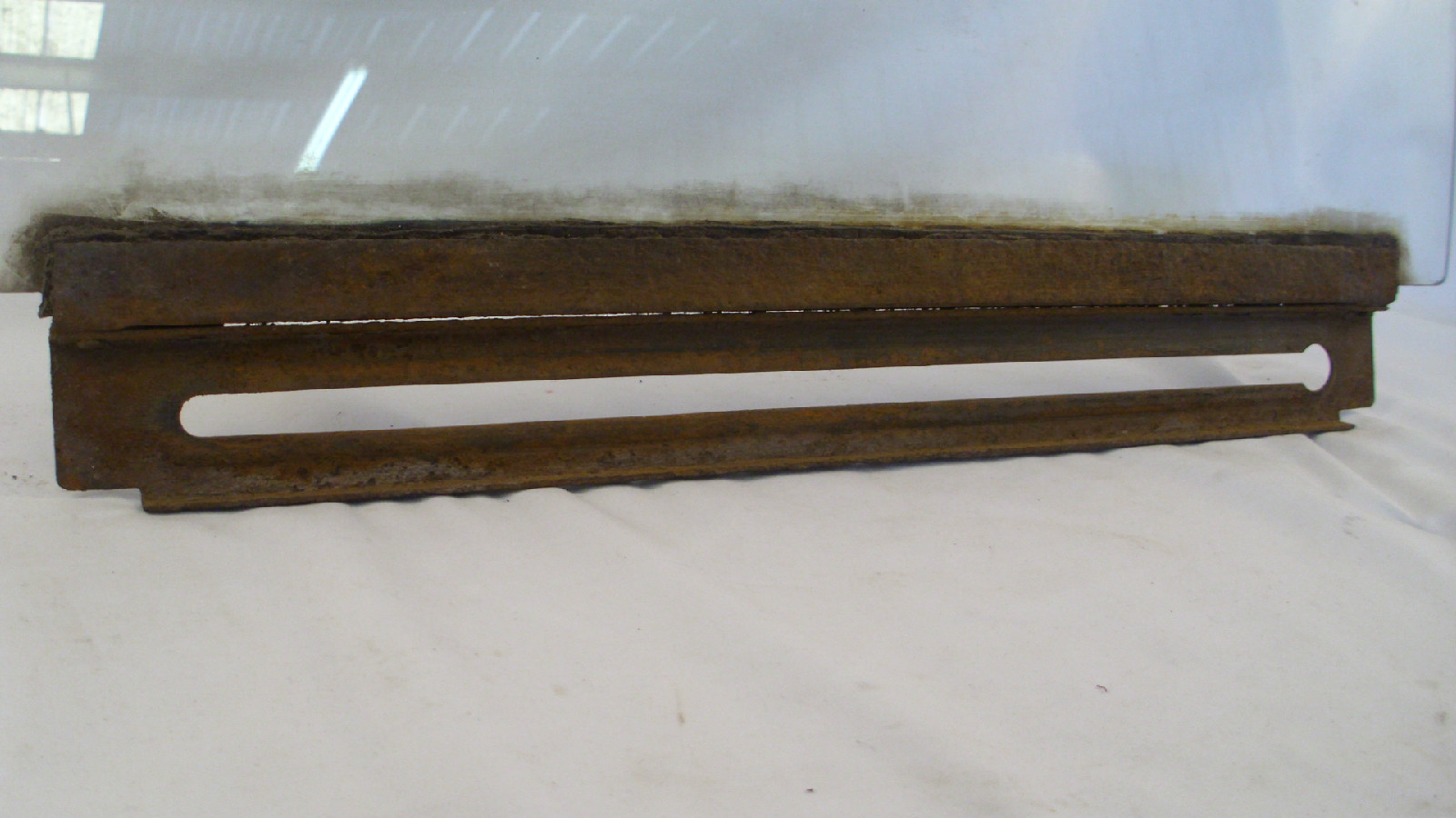 1947 BENTLEY MK 6 JAMES YOUNG Rear Windows