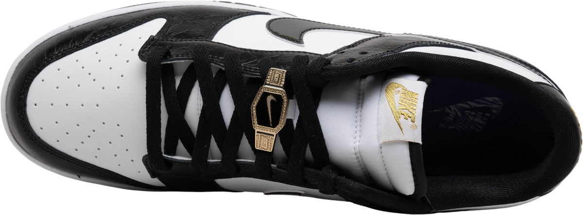 Nike Dunk SE Low World Champ for Sale - Authenticity Guaranteed - eBay