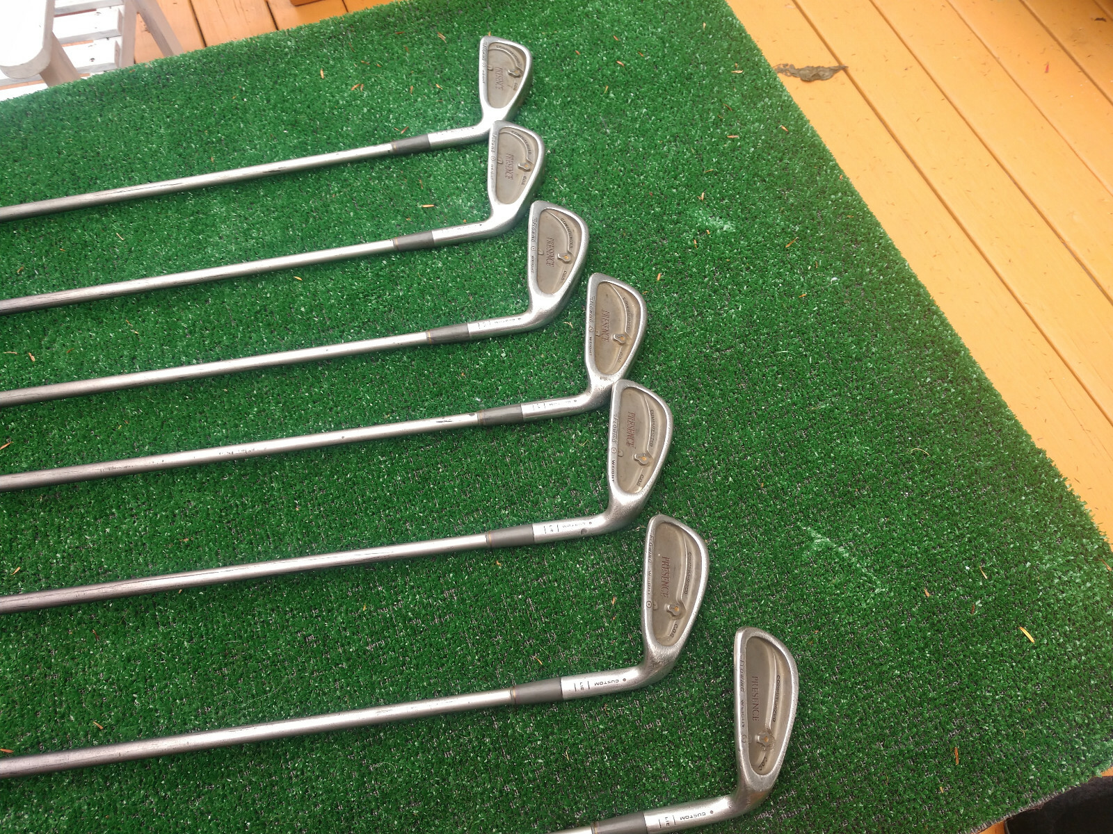 Kunnan Prestige Mens 70 grams Graphite shafts RH 4pw golf clubs NEW