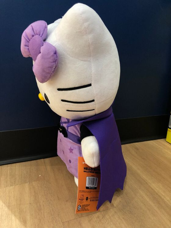 2024-hello-kitty-witch-vampire-halloween-greeter-cvs-ebay