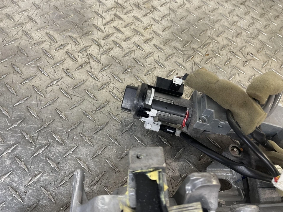 Conjunto de columna de dirección Nissan Armada 13-15 probado 13 14 15 2013 2014 2015 Foto 3 de 4