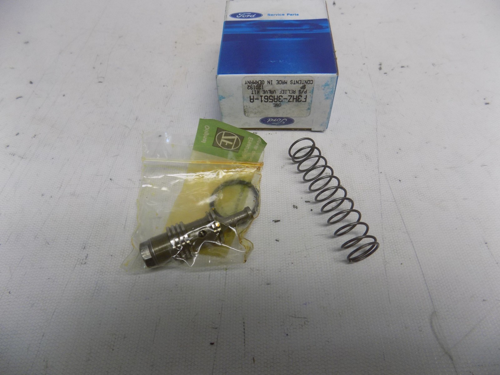 New OEM Ford Heavy Truck Power Steering Relief Valve Kit F3HZ3A561A