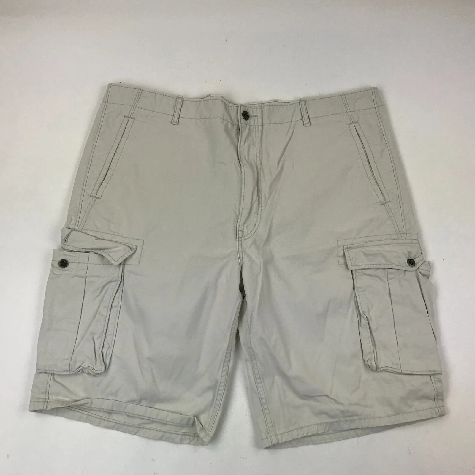 Levi's Mens Cream Cargo Shorts sz 42x11