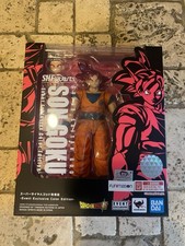 SH Figuarts Dragon Ball Super Super Saiyan God Goku Event Exclusive