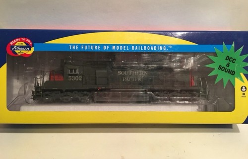 Locomotora HO Athearn 98887 Southern Pacific SD39 SP #5302 DCC SONIDO DESGASTADO | Zustand: Used