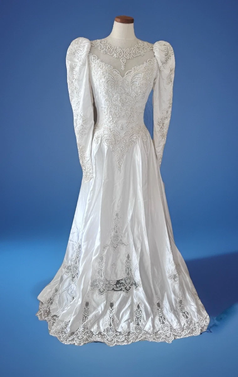 1980s Large (10-12) Size Vintage Wedding Dresses & Veils for Women for sale 