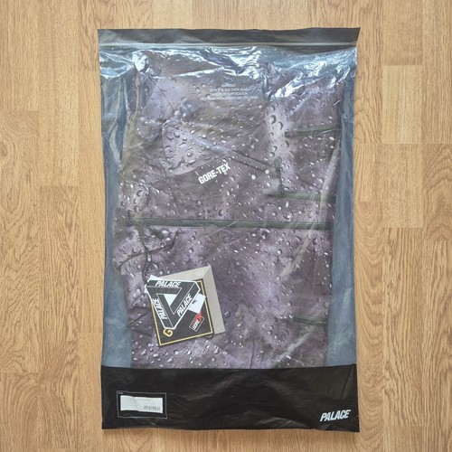 Palace Gore-Tex Palex Jacket Black Rain Small Brand New With Tags FW19 - Picture 3 of 13