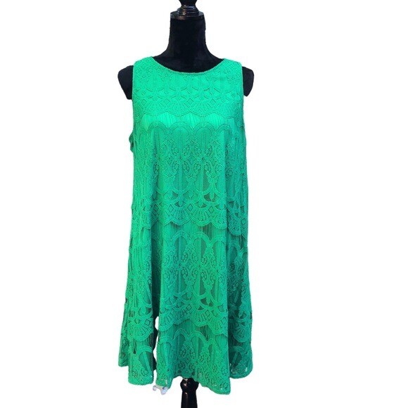 Sharagano Green Cathedral Lace Dress size 10