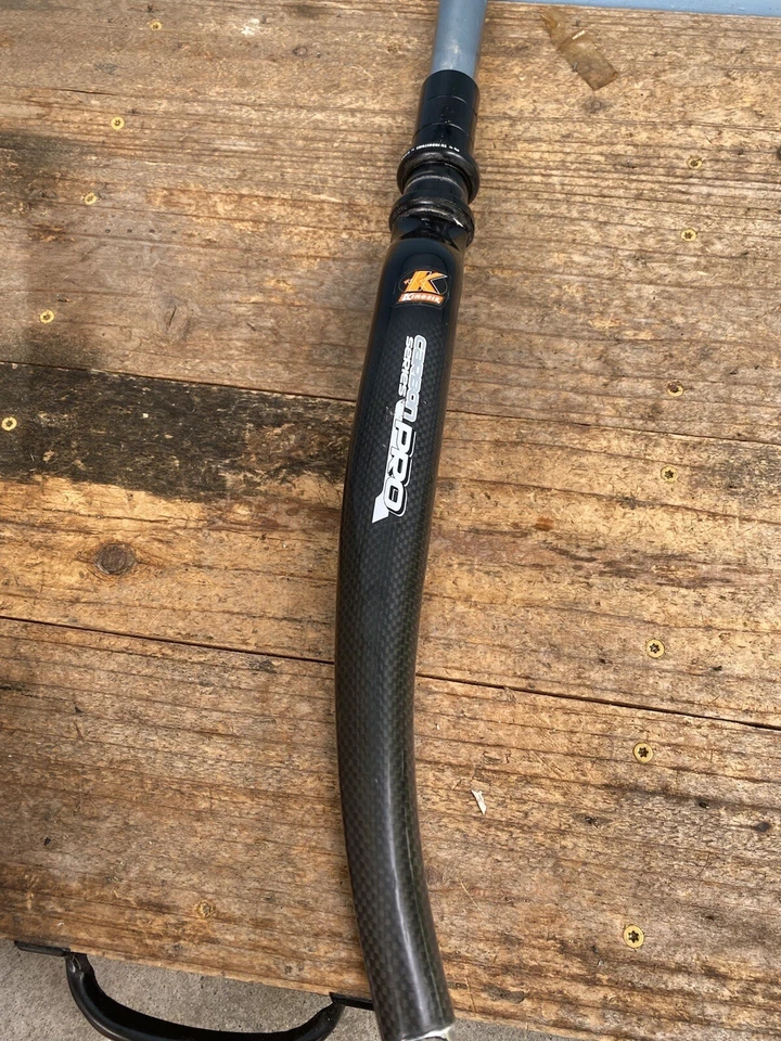 Kinesis Pro Carbon 700c Road Bike Fork-28.6mm Steerer-100mm Spacing - Image 3 of 4