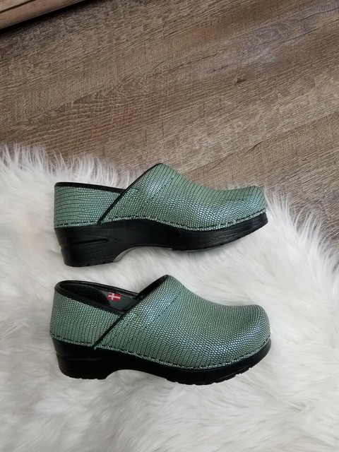 sanita green clogs