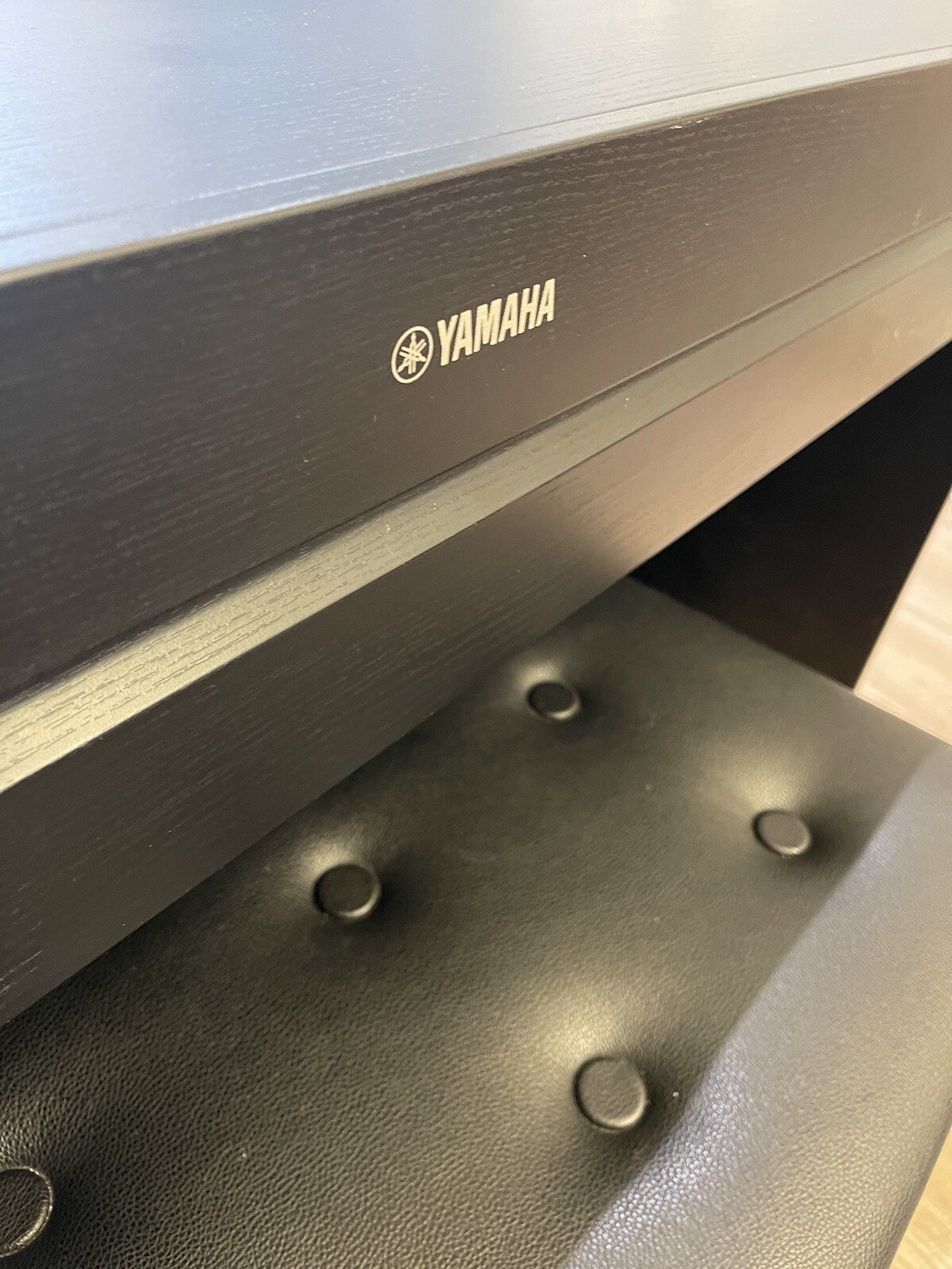 Yamaha Arius YDPS52 Digital Piano with Adjustable Piano Bench eBay