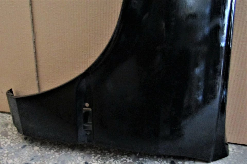 Guardabarros delantero izquierdo Alfa Romeo Alfa 33 modelo 1990 95 0060538249 recambio Foto 3 de 4