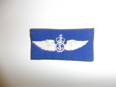E1616 Australia Vietnam Royal Navy RAN Pilot Wing cloth R21C2