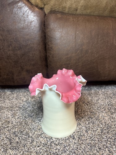 Glas mit Rüschenplatte oder doppeltem Quetschmuster - Bild 1 von 4