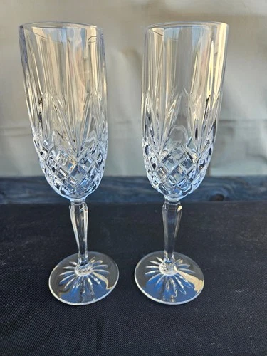 Vintage Waterford Retired Pattern WAT127 Pair Champagne Flutes Glasses 8 1/4"