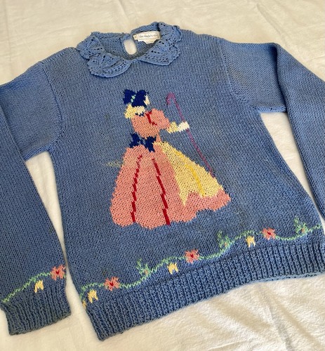Vintage Eagle’s Eye Hand Knit Sweater Medium Blue