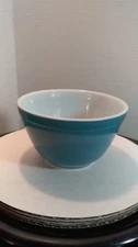 Blue Pyrex Nesting Mixing Bowl 401 Primary Solid Glass 1 1/2 Pint EUC