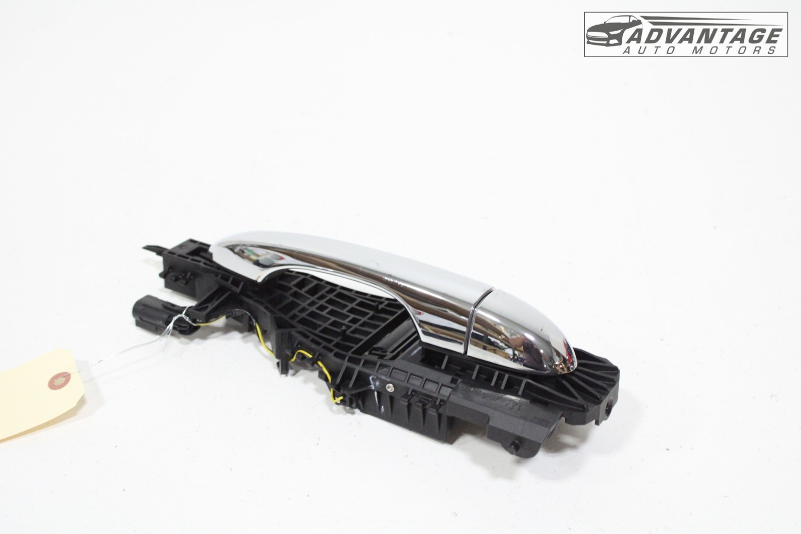 2014-2021 MASERATI GHIBLI M157 REAR LEFT SIDE EXTERIOR DOOR HANDLE CHROME OEM