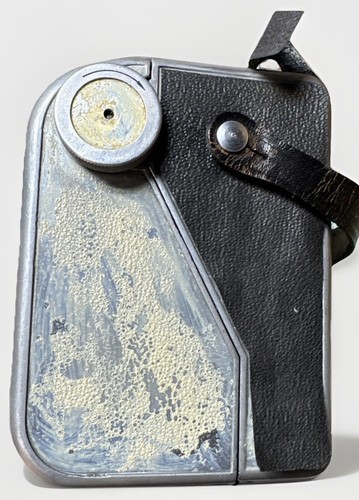 Ising Pucky 1 VTG Box Camera Box Roll Film Camera 6x6 UNTESTED AS IS For Parts - Picture 8 of 10