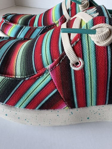 Ariat Hilo Damen-Freizeitschuhe Größe 8 auffällige Serape bequeme Sneaker brandneu - Bild 9 von 9