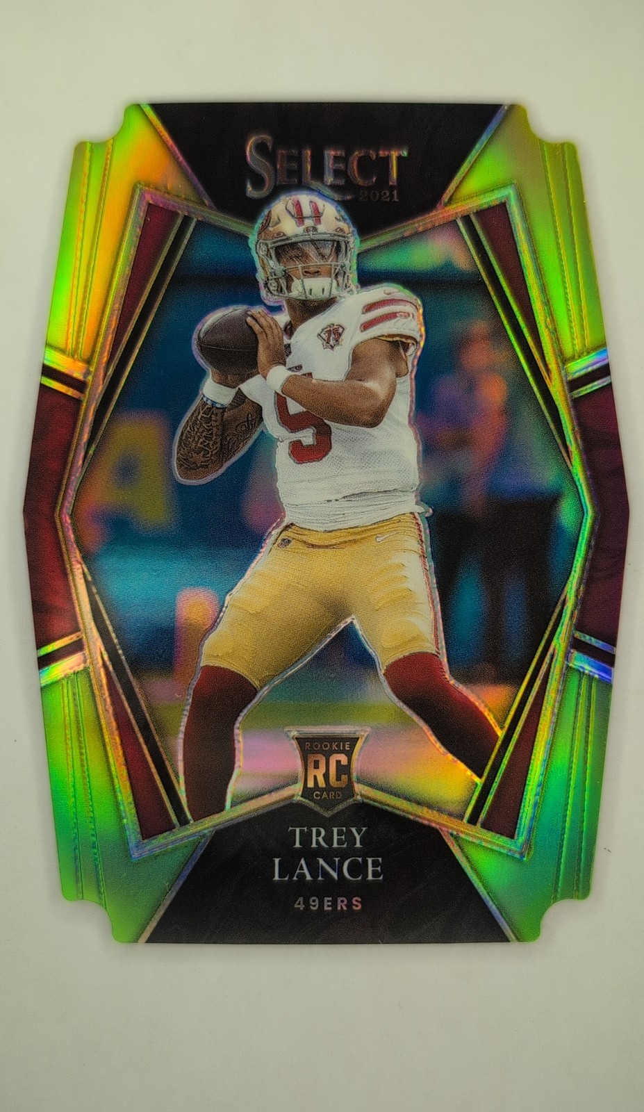 2021 Panini Select - Premier Level Trey Lance #145 Green & Yellow Prizm Die-Cut