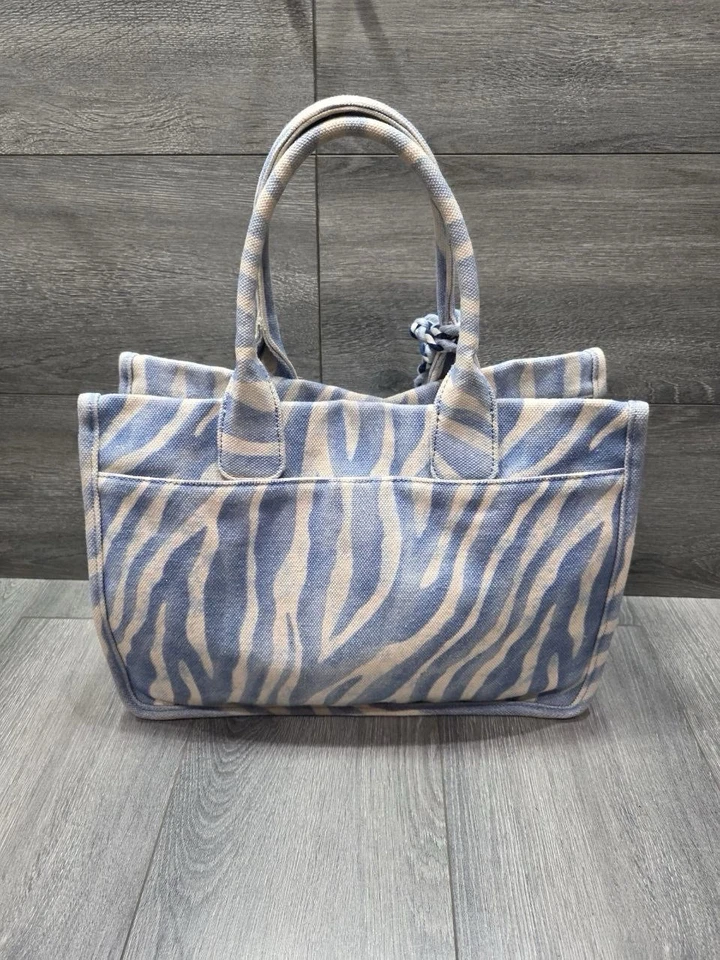 VINCE CAMUTO Tally Bolso de Mano Cartera Bolso de Lona Blanco Azul Claro Jean B000470 Foto 4 de 4