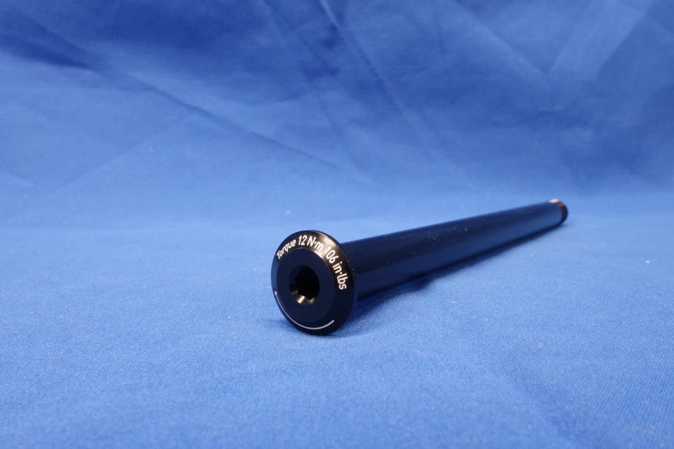 Sram Maxle Stealth Rear Boost 12x148mm Rear Thru Axle 180mm Length TL13 M12x1.0 - Image 3 of 4