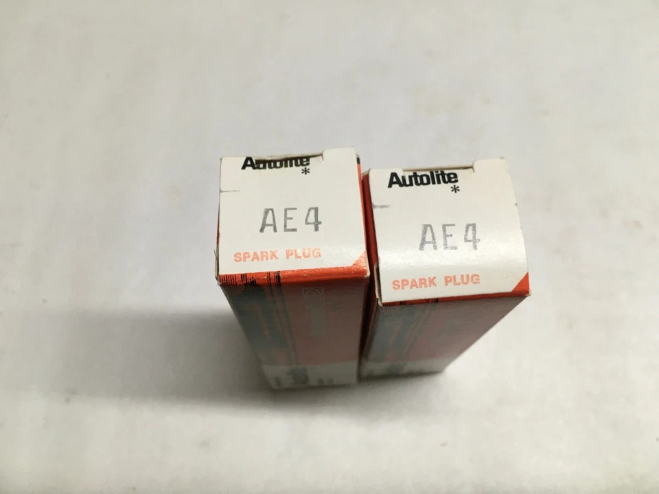 Nuevas bujías Autolite AE4 CANTIDAD 2  Foto 4 de 4