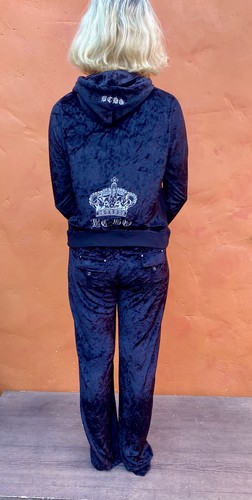 Vintage Y2K BCBGMaxazria tuta pista velluto nero pantaloni con cappuccio ricamati - Foto 10 di 13