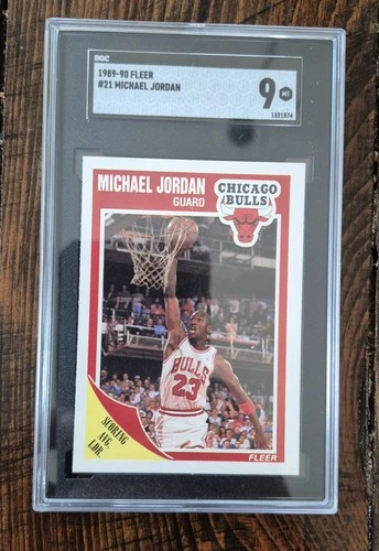 Michael Jordan 1989-90 Fleer #21 SGC 9 Mint Bulls GOAT