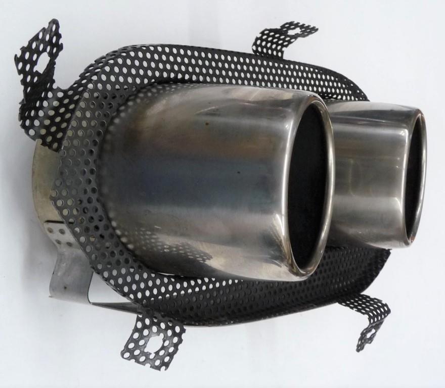 2015-2018 Ferrari California T Rear Right RH Tailpipe 86090600 OEM A1