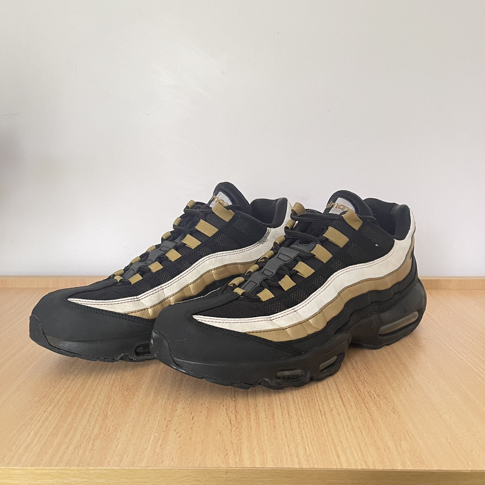 Nike air max 95 black/gold US 11 / EUR 45 | eBay