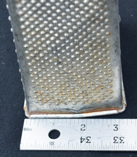 Vintage Bromco 4 Sided Chesse Vegetable Grater with Handle - Picture 10 of 10