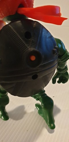TEENAGE MUTANT NINJA TURTLES TMNT Donatello 10.5cm Action Figure with Red Helmet - Picture 6 of 8