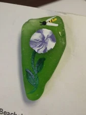 Artisan Handpainted Seaglass Beachglass Pin Brooch Bee Flower Saltbox Primitives