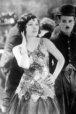 Actress Georgia Hale on a film set with Charlie Chaplin, in 1929 4x6 Photo 