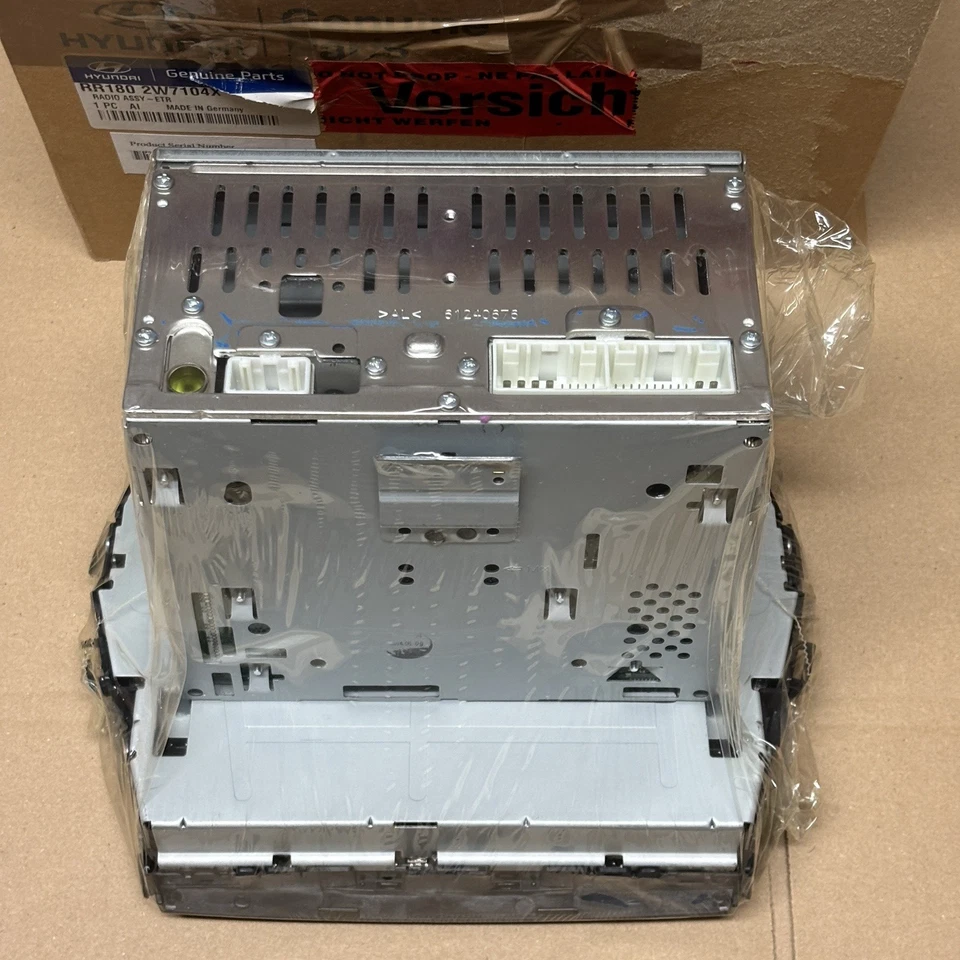 Original Hyundai Radio Autoradio Radio Unit RR1802-W7104X - Image 4 of 4